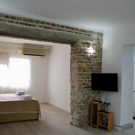 Lift Apartament *